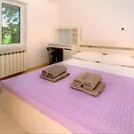 Nina With Private Pool Near *