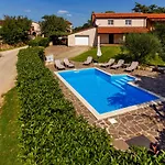 Nina With Private Pool Near Holiday home
