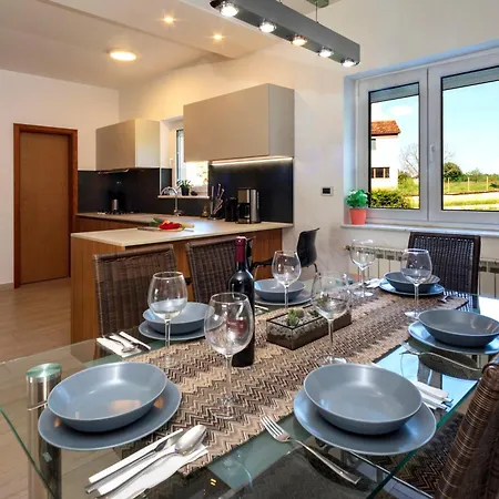 Holiday home Nina With Private Pool Near